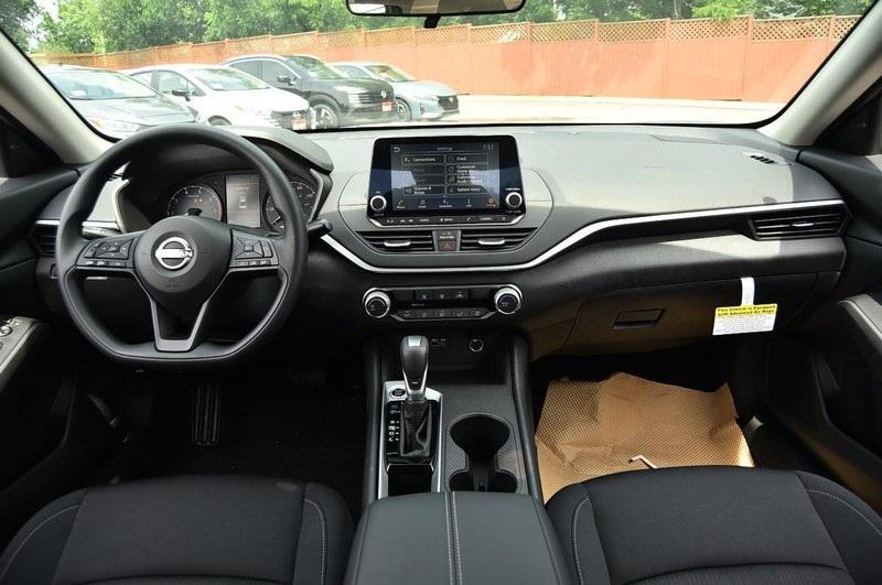 new 2025 Nissan Altima car, priced at $26,950