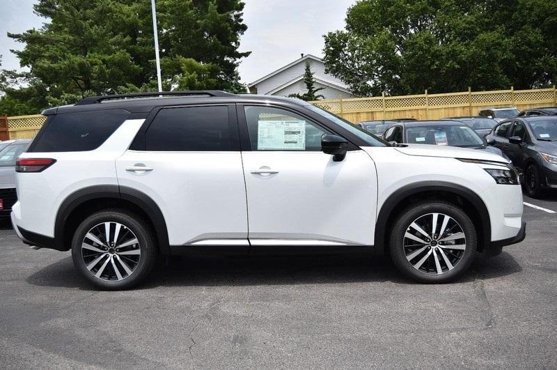 new 2025 Nissan Pathfinder car, priced at $49,230