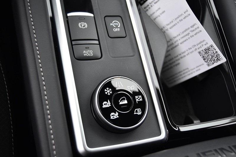 new 2025 Nissan Pathfinder car, priced at $45,785