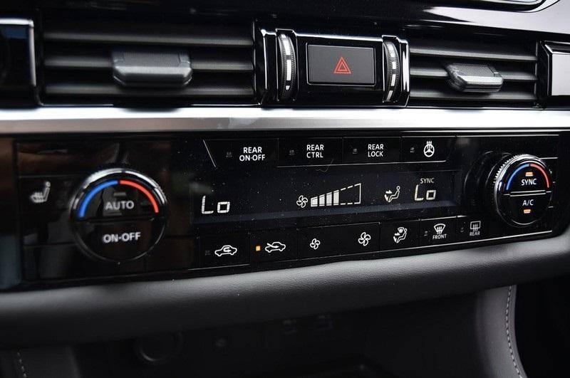 new 2025 Nissan Pathfinder car, priced at $45,785