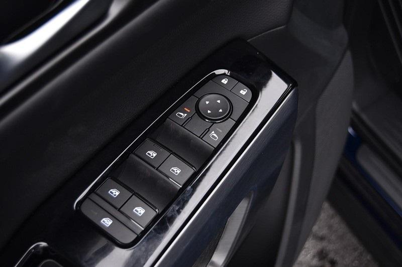 new 2025 Nissan Pathfinder car, priced at $45,785
