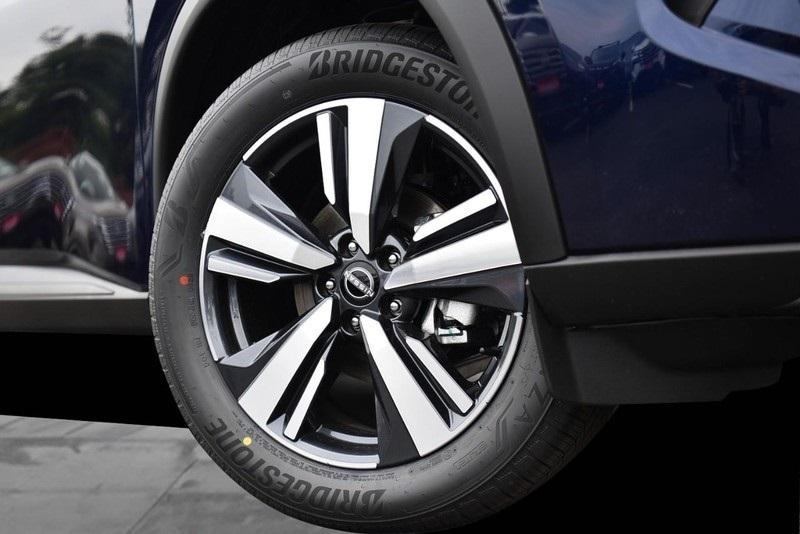 new 2025 Nissan Rogue car, priced at $38,675