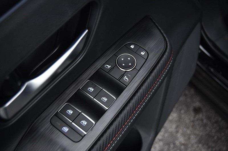 new 2025 Nissan Kicks car, priced at $22,925