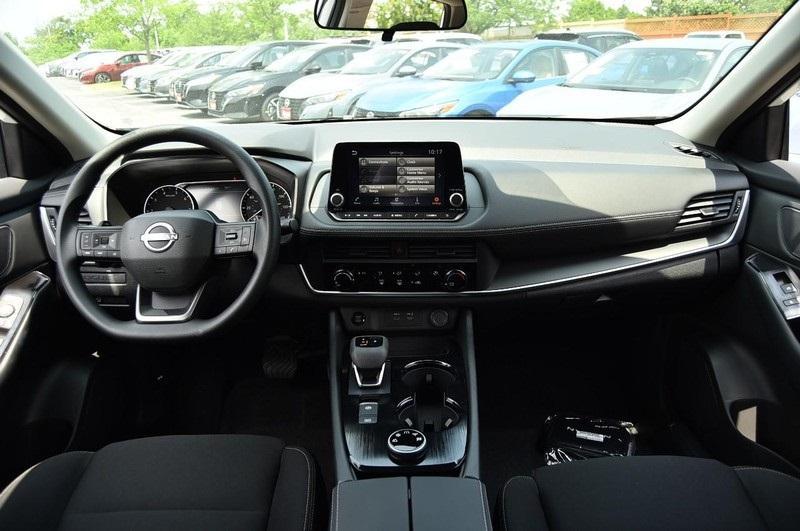 new 2025 Nissan Rogue car, priced at $31,612