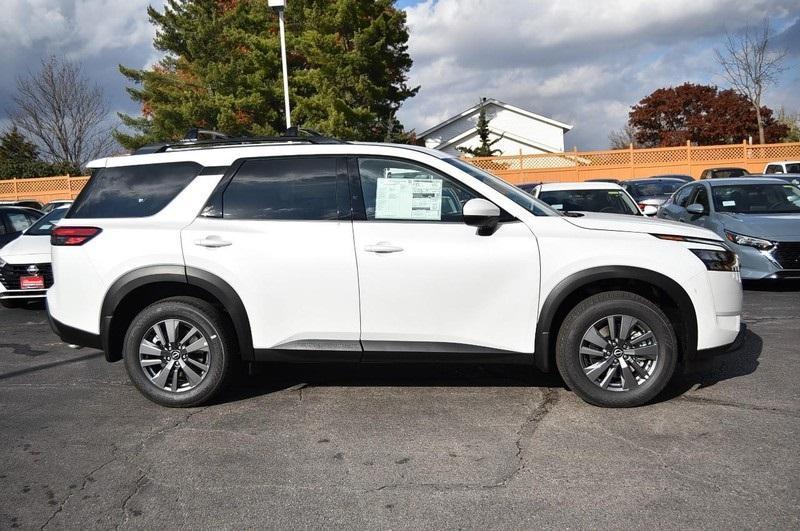 new 2025 Nissan Pathfinder car, priced at $35,340