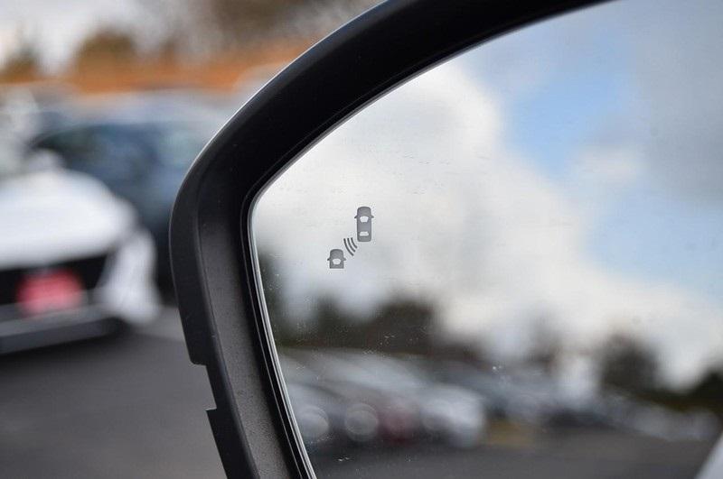 new 2025 Nissan Pathfinder car, priced at $35,340