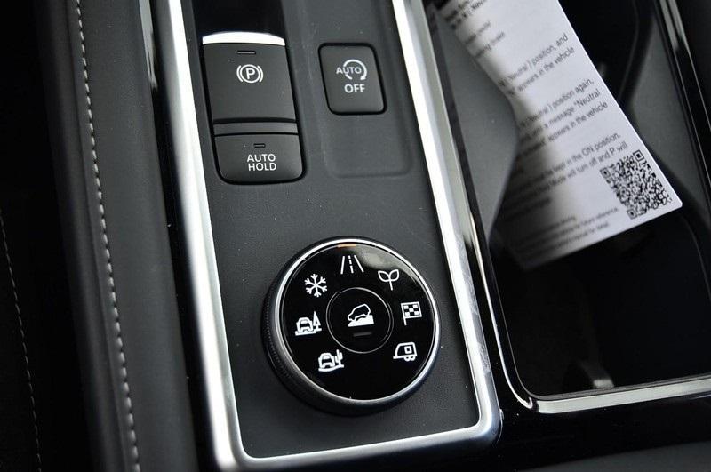 new 2025 Nissan Pathfinder car, priced at $35,340