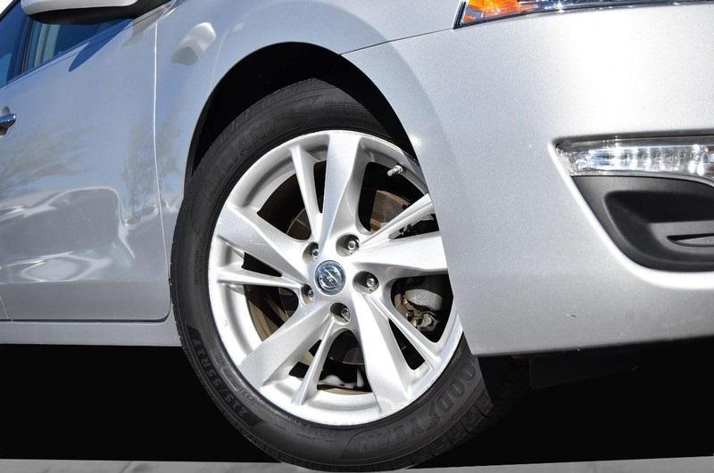 used 2013 Nissan Altima car, priced at $7,999