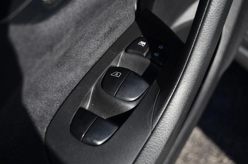 used 2013 Nissan Altima car, priced at $7,999