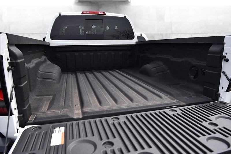 new 2025 Nissan Frontier car, priced at $31,260