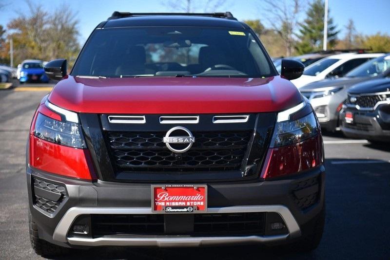 new 2025 Nissan Pathfinder car, priced at $43,020