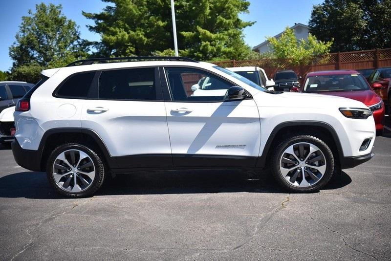 used 2022 Jeep Cherokee car, priced at $32,380