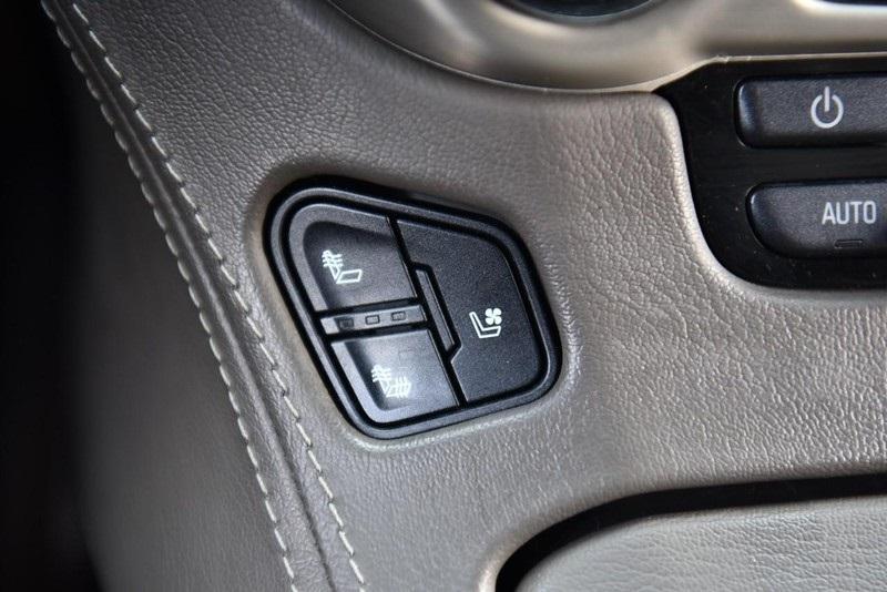 used 2019 GMC Yukon car, priced at $41,477