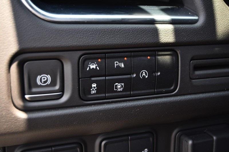 used 2023 Chevrolet Suburban car, priced at $61,555