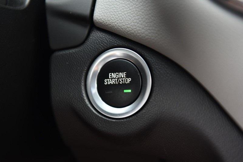used 2020 Chevrolet Equinox car, priced at $19,288