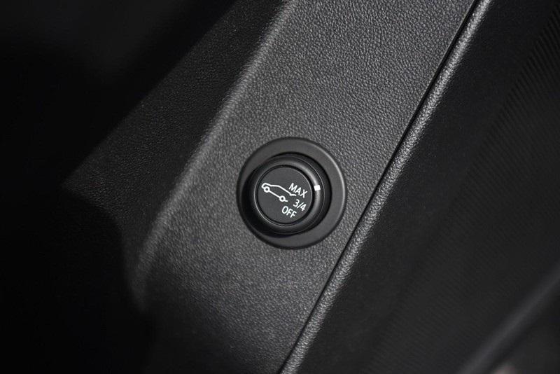 used 2020 Chevrolet Equinox car, priced at $19,288