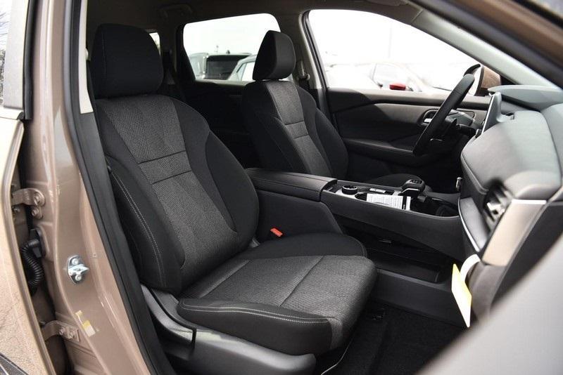 new 2025 Nissan Rogue car, priced at $32,198