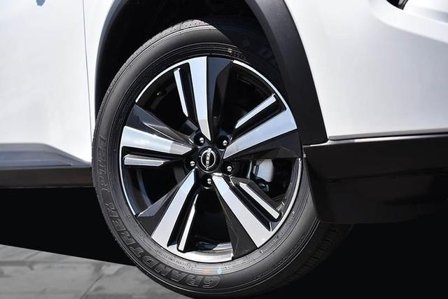 new 2025 Nissan Rogue car, priced at $39,185