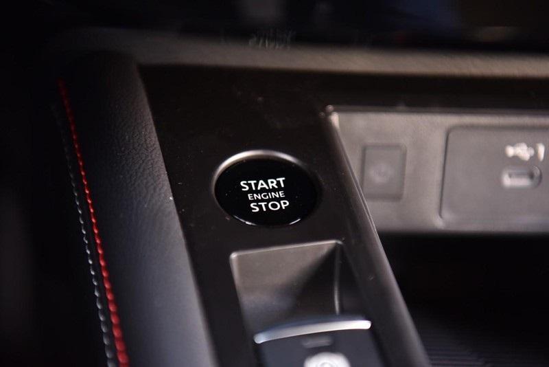 new 2025 Nissan Kicks car, priced at $30,065