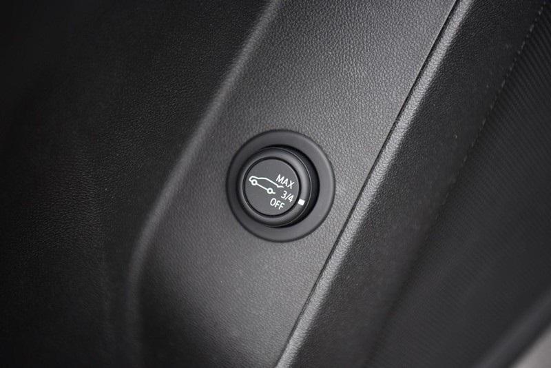 used 2021 Chevrolet Equinox car, priced at $18,788