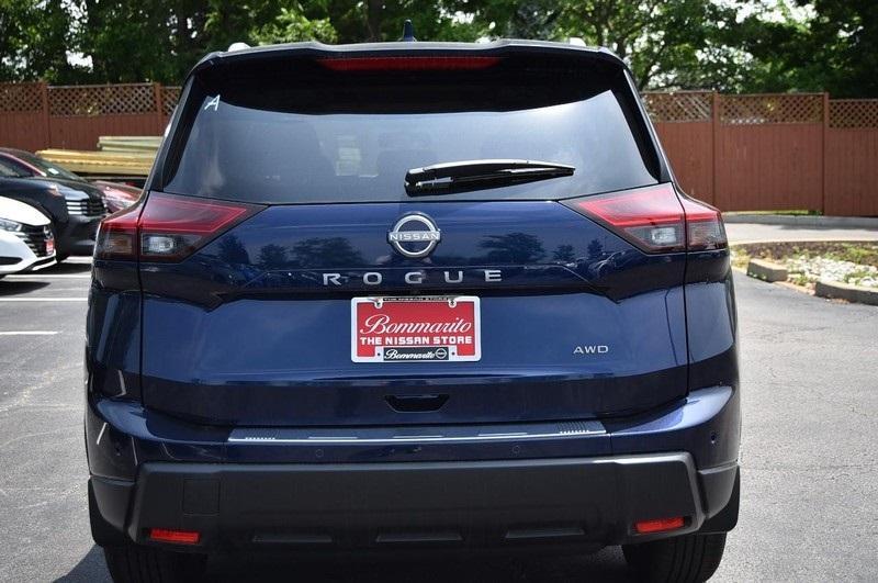 new 2025 Nissan Rogue car, priced at $32,925