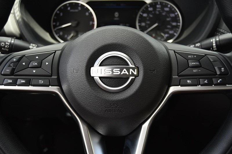 new 2025 Nissan Sentra car, priced at $21,995