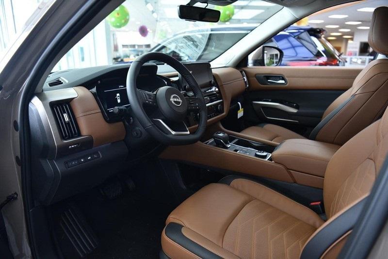 new 2025 Nissan Pathfinder car, priced at $48,105