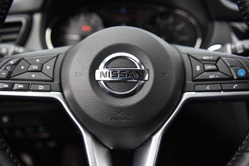 used 2022 Nissan Rogue Sport car, priced at $25,566