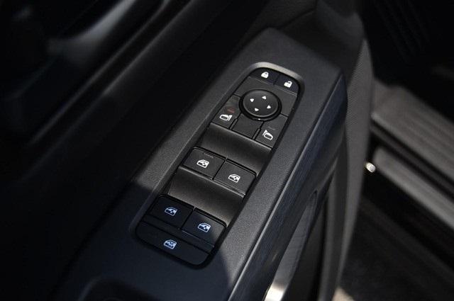new 2025 Nissan Pathfinder car, priced at $46,595