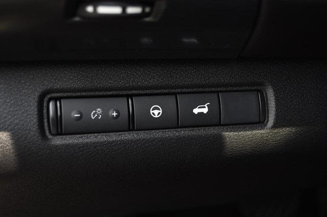 new 2025 Nissan Pathfinder car, priced at $46,595