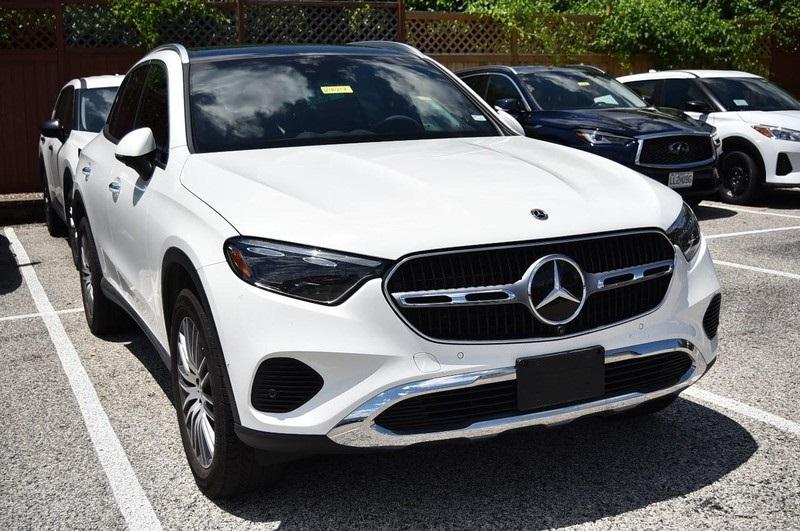 used 2023 Mercedes-Benz GLC 300 car, priced at $43,999