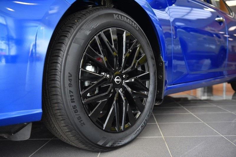 new 2025 Nissan Altima car, priced at $28,890