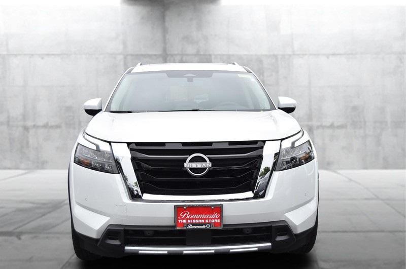 new 2025 Nissan Pathfinder car, priced at $44,595