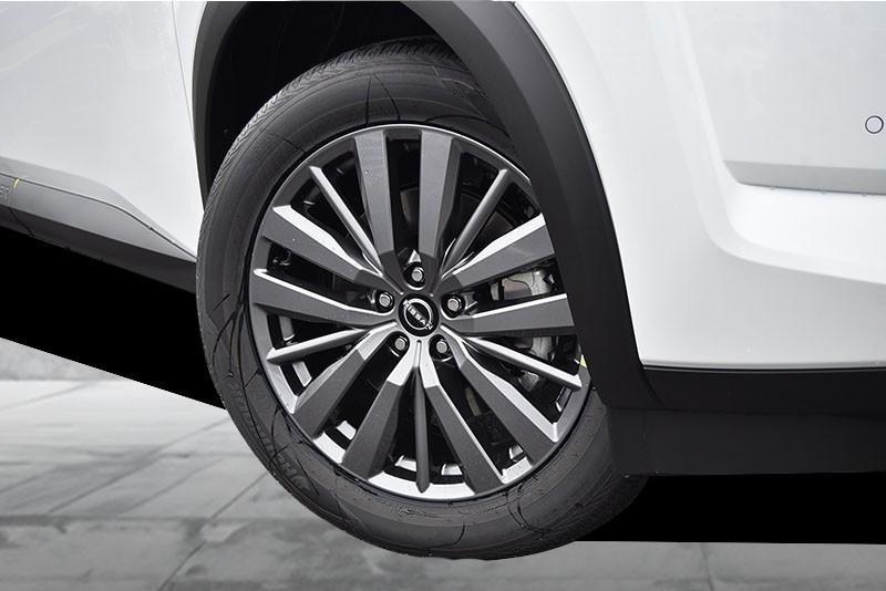new 2025 Nissan Pathfinder car, priced at $44,595