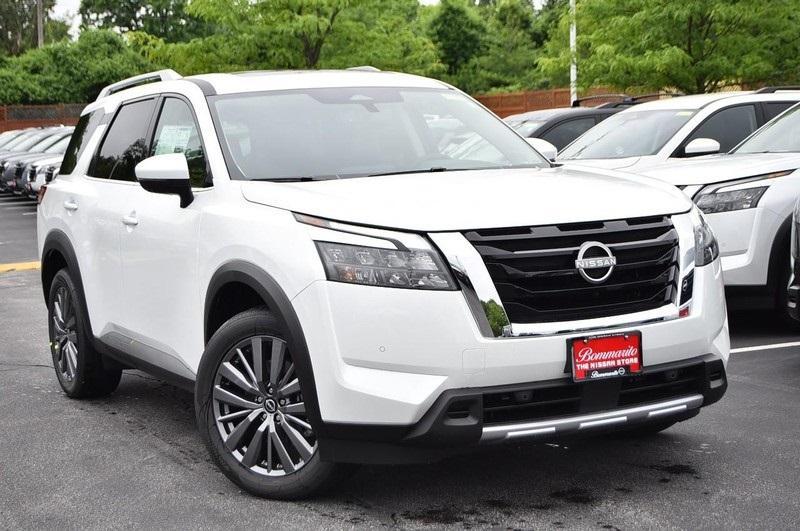 new 2025 Nissan Pathfinder car, priced at $44,595