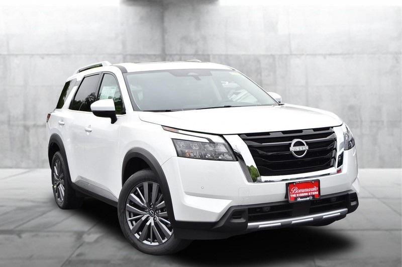 new 2025 Nissan Pathfinder car, priced at $44,595