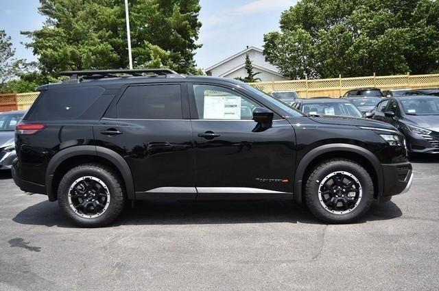 new 2025 Nissan Pathfinder car, priced at $42,345
