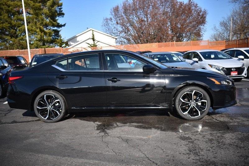 new 2025 Nissan Altima car, priced at $31,265