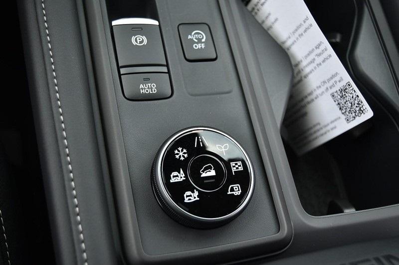 new 2025 Nissan Pathfinder car, priced at $35,940