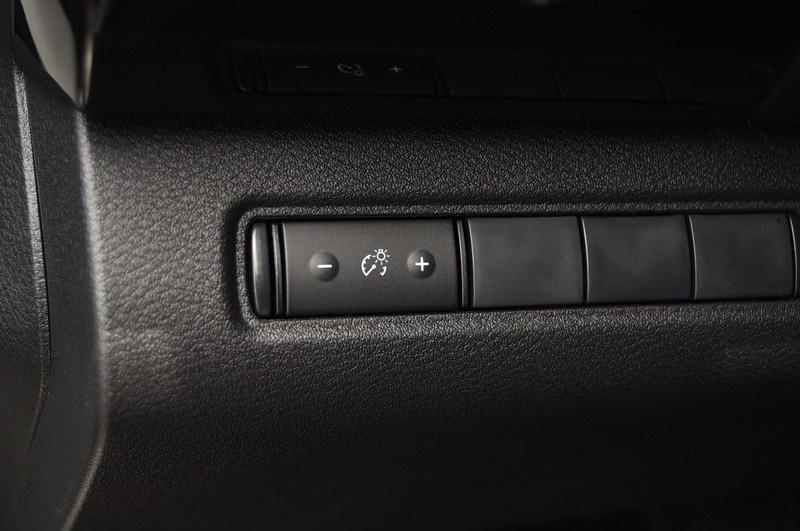 new 2025 Nissan Pathfinder car, priced at $35,940
