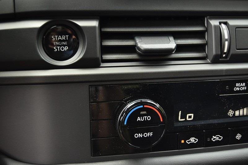 new 2025 Nissan Pathfinder car, priced at $35,940