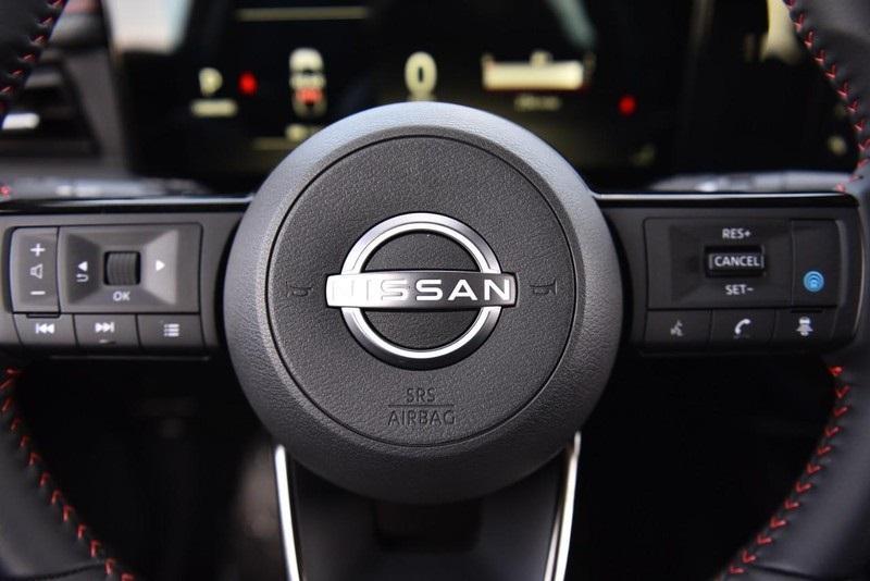 new 2025 Nissan Kicks car, priced at $29,440