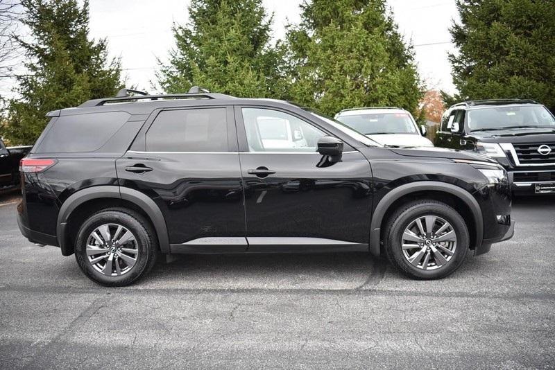 used 2023 Nissan Pathfinder car, priced at $35,311