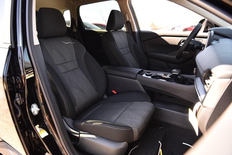 new 2025 Nissan Rogue car, priced at $31,574