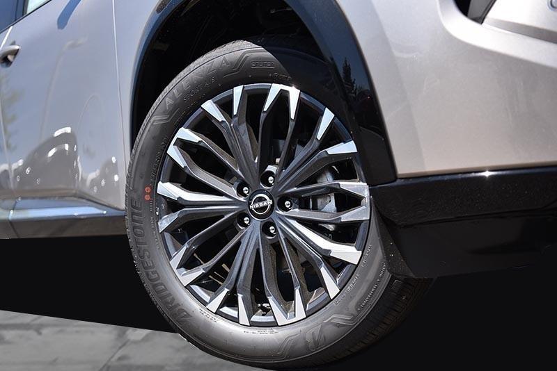 new 2025 Nissan Rogue car, priced at $41,104