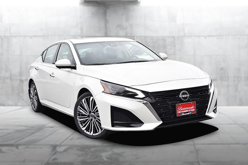 new 2025 Nissan Altima car, priced at $32,935