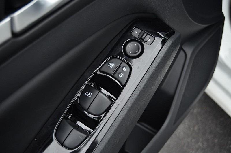 new 2025 Nissan Altima car, priced at $32,935