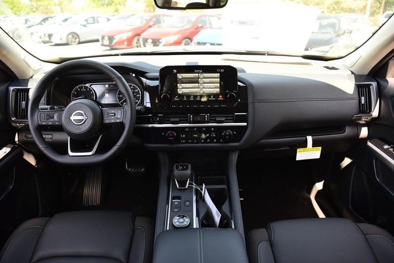 new 2025 Nissan Pathfinder car, priced at $43,845