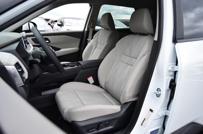 new 2025 Nissan Rogue car, priced at $32,085