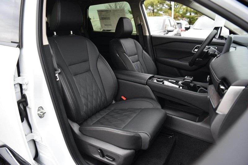 new 2025 Nissan Rogue car, priced at $40,804